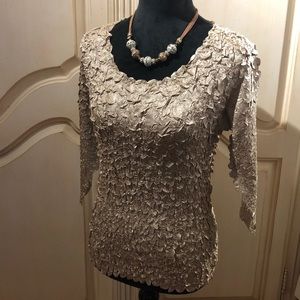 Magic popcorn blouse